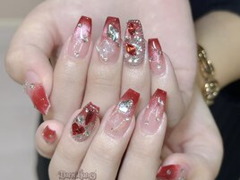 レッドフレンチグリッターネイル