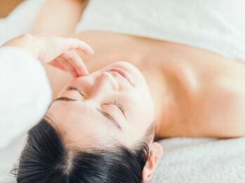 ジラフ(Giraffe)の写真/お顔の脱毛をする方増えています！お顔の脱毛で産毛をなくし、つるすべたまご肌に♪化粧ノリもUP◎