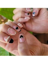 ブリリアントフェニックス(Brilliant Phoenix)/白×黒×ストーンネイル★