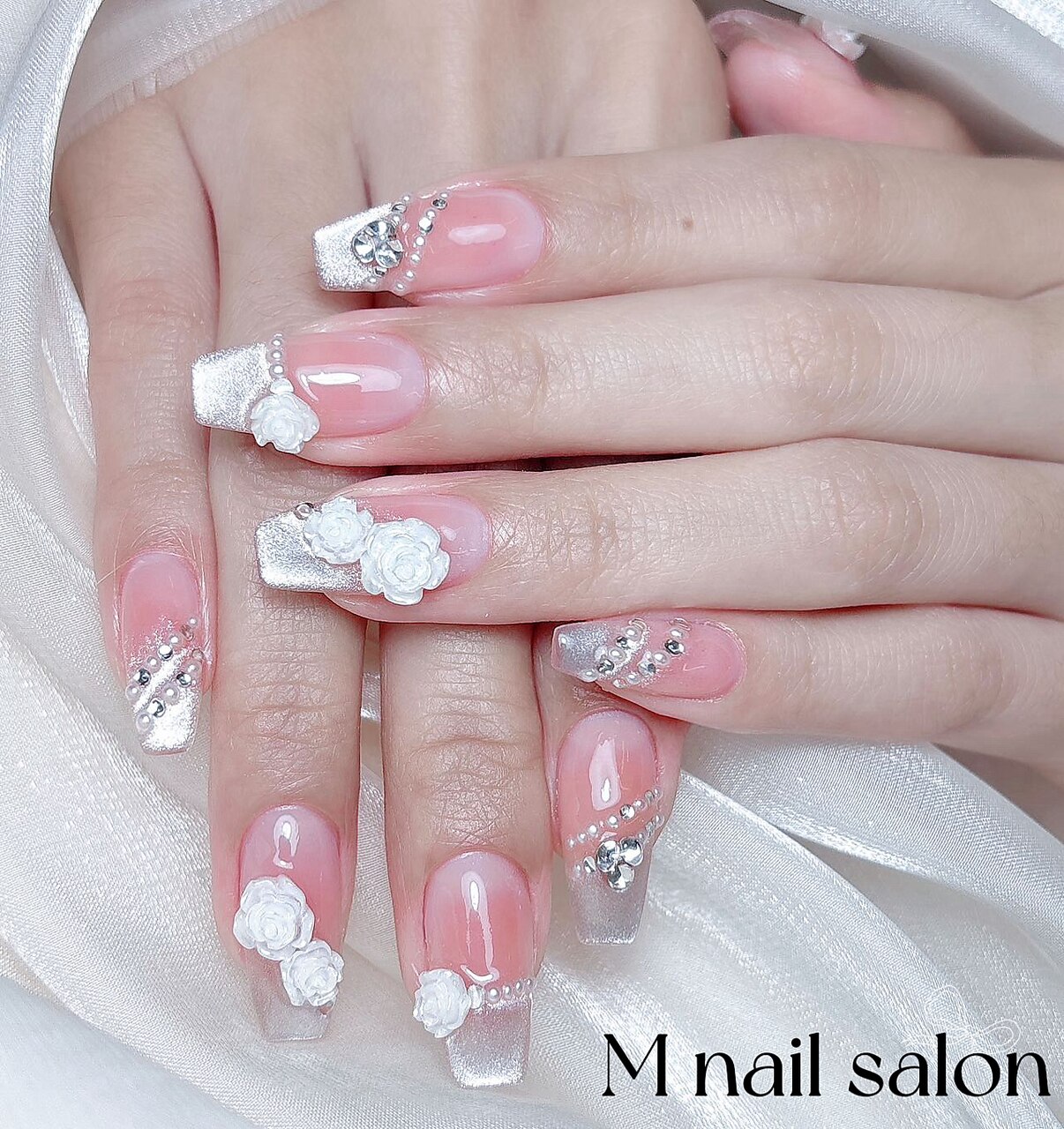 値下げ　新品レペット 38.5 (24cm) キラキラのラメ　グラデーション 値下げ新品レペット 38.5 (24cm) キラキラのラメグラデーション