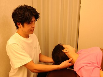 リッツスパ 神戸元町店(Ritz SPA)/施術の様子/肩、肩こり