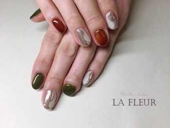 ラ フルール(La Fleur)/【ネイルモデル】シンプルアート
