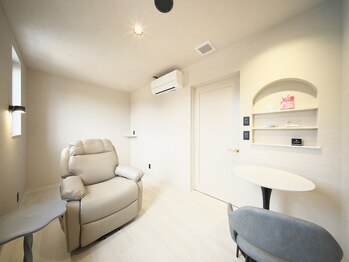 ピュール 鯖江店(PUR)/緊張しない完全個室空間