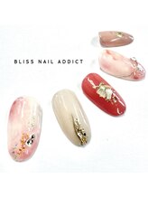 ブリス(Bliss)/2024/8月の定額ネイル　No.2