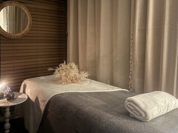 ビーエヌ エステティックアンドスパ(BN Esthetic&Spa)の写真/新大久保で韓国旅気分♪5名グループOKの小顔エステ。