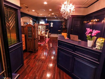 アトリエ ドゥ エッフェ(atelier du EFFE)/落ち着いた施術空間