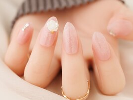 ガーリーピンクローズネイル