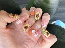 アマリネ(Amarine)/ひまわりネイル