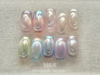 ミルズ オモテサンドウ(MILS omotesando)/ミラーonマグネット