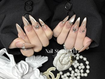 サンサンイチ 関内店(331)/ワンホン×マグネット