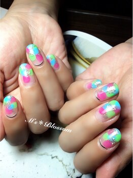 ネイルサロンアンドスクールエムズブロッサム(Nailsalon & school M's Blossom)/定額制ジェルコース￥5100