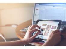 アートサンプル10000点以上！iPadで自在に絞り込み