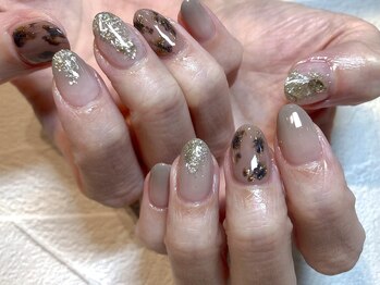 ピピランチェ(PIPIRANCHE)/ニュアンスネイル