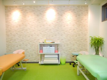 千葉リーフ整体院 稲葉カイロプラクティックセンター/施術室