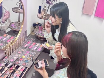 アイ カラーデザイン(I.COLOR DESIGN)の写真/【16タイプパーソナルカラーメイク付】色の反射による美肌効果や小顔効果でより美しく素敵に変身♪