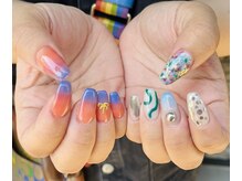 ハズグラスネイル(Haze Grass nail)/8月定額デザイン