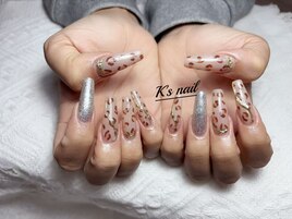 ヒョウ柄デザイン