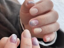 ジジ(jiji)/カラー＋お任せニュアンスアート