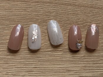 お任せネイル