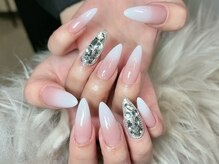 グランスネイル(glance nail)/チップ長さだし持ち込みネイル