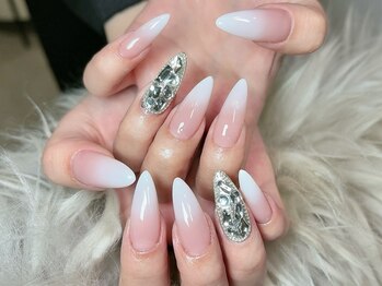 グランスネイル(glance nail)/チップ長さだし持ち込みネイル