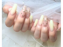 春キラキラネイル