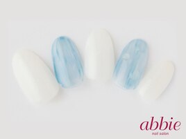 水滴ネイル　￥10582