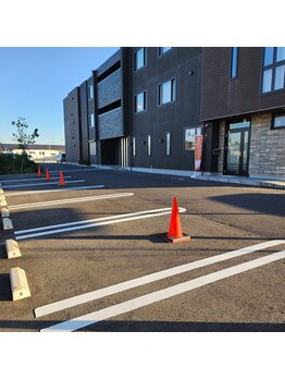 コハク(kohaku)/駐車場ご案内