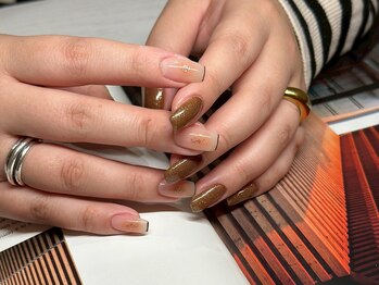 アース ネイルアンドアイラッシュ 甲府昭和店(HAIR & MAKE EARTH Nail&Eyelash)/オレンジチーク　￥12500