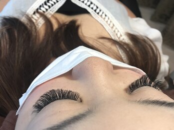 アイラッシュサロン バーバラ(BARBARA)/ボリュームラッシュ付け放￥7980