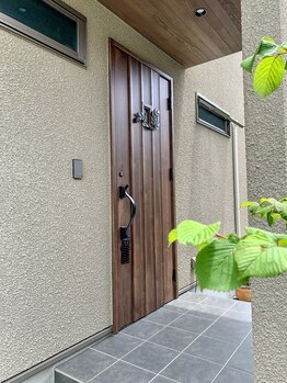 フィモニ(Fimoni)/Fimoni玄関