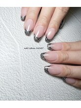 モスト(MOST)/フレンチネイルブラック