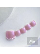 ネイルズガーデン(NAILS GARDEN)/ミラー×パールネイル