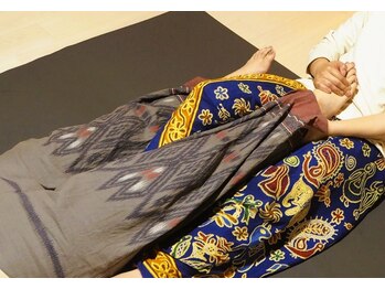 sutadio&salon La rune【6月14日OPEN（予定）】の写真/体の歪み、ガチガチの身体をスッキリ！全身をぐぐっと伸ばすストレッチで羽根が生えたような軽さを体験☆