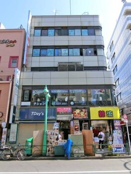 アニーネイル 新大久保(Any Nail)/このビル4階までお越しください