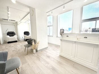 ロレインブロウ 明石店