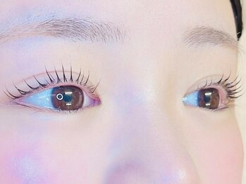 プロスパー(Prosper)の写真/持続性最強！話題のマスカラパーマ導入店◆1ヶ月マスカラ効果が持続！メイクの時短にも◎印象的な目元に☆