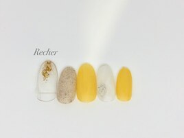 クリアとオレンジのデザイン