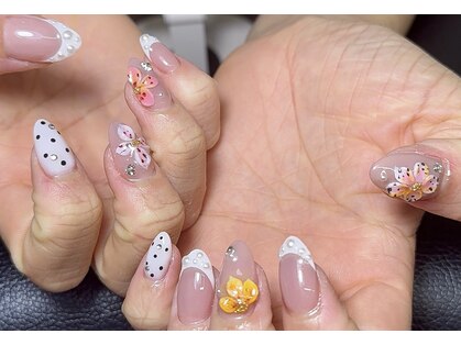 バラ ネイル 四日市店(Bala. Nail)の写真