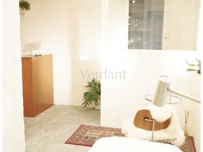 ヴァーダント(Verdant)の写真