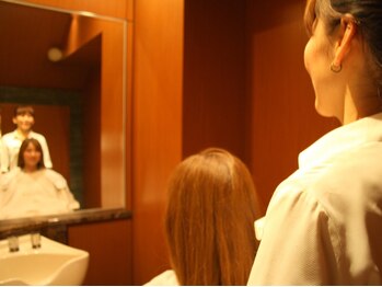 ヘアーモードキクチ 神田店(HAIR MODE KIKUCHI)/個室では女性同士１対１です
