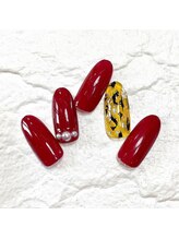 ミュナ(myuna)/ヒョウ柄ネイル