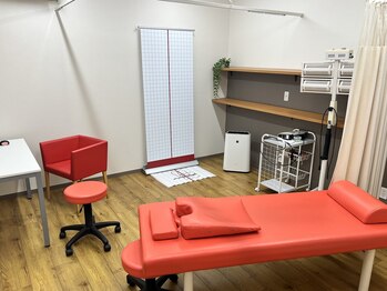 ほねつぎ つくば梅園はりきゅう接骨院/施術室