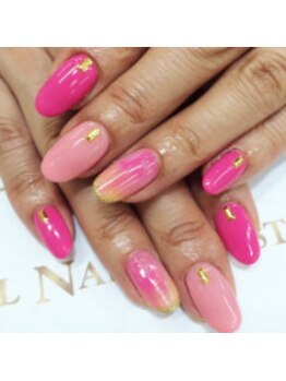 クリスタルネイル ボンベルタ橘店(CRYSTAL NAIL)/アートネイル