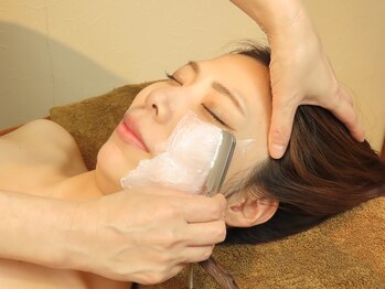 シェーブ&エステ フェイス(face)/プロのシェービング技術！