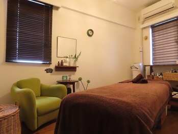 アロヴィエ 301(AROVIE)