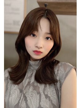 骨格リメイク バイ ムニ 恵比寿(骨格ReメイクbyMUNi)/ヘアメイク[恵比寿]