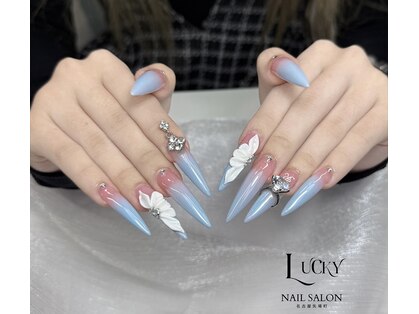 ラッキー(LUCKY)の写真