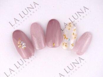 ラルナ ネイルアンドアイラッシュサロン(LA LUNA nail & eyelash salon)/3月4月◇定額ボリューム◇