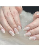 リッシュ トロワ(RICHE trois)/きらきらホワイトネイル
